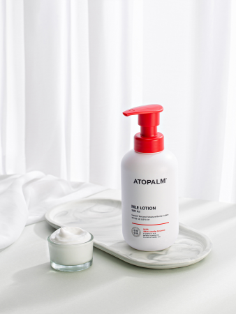 Atopalm MLE Moisturizing Body Lotion 200 мл Ламеллярный лосьон для лица и тела