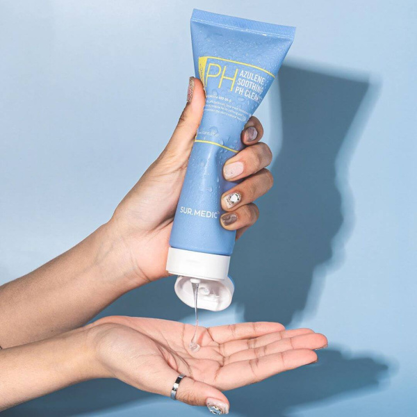 SUR.MEDIC+ Azulene Soothing pH Cleanser Успокаивающий гель для умывания с азуленом и церамидами